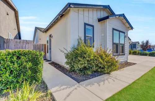 Hanford Apartamento | Peaceful Guest Casita with Private Entrance and No Cleaning Fee