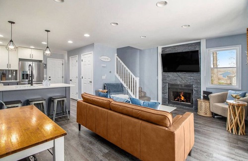 South Gull Lake Casa | Peaceful Gull Lake Suite