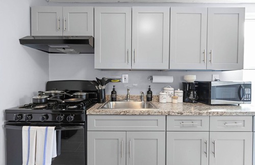 Weequahic Casa | Peaceful Hideaway - NYC & NWK w/free parking