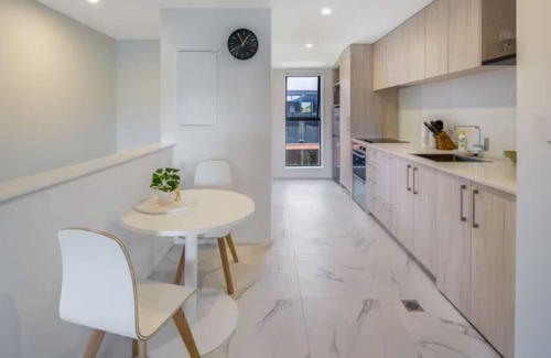 Lower Hutt Casa | Peaceful Hideaway: Studio in Macky
