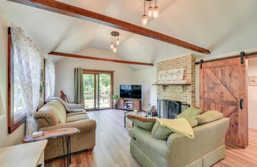 Mantua Casa | Peaceful Hiram Retreat on Cuyahoga River!