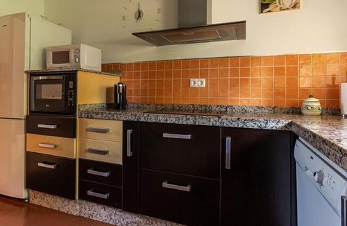 Las Jaras Casa | Tranquila casa de vacaciones en Córdoba con jardín
