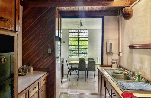 Desamparados Casa | Peaceful Home