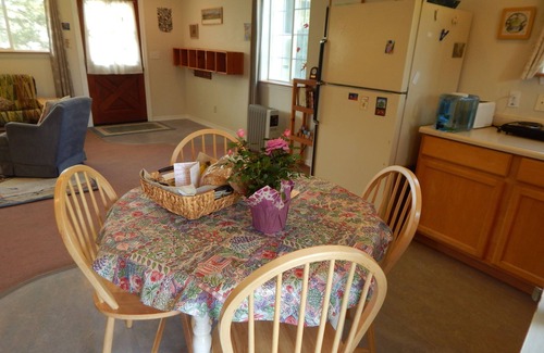 Sebastopol Casa | Hogar tranquilo, fácil viaje