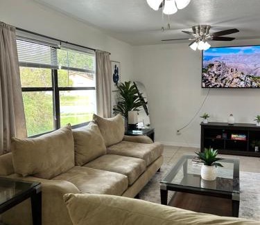 Oak Ridge Casa | Peaceful Home in Central Florida Near Universal