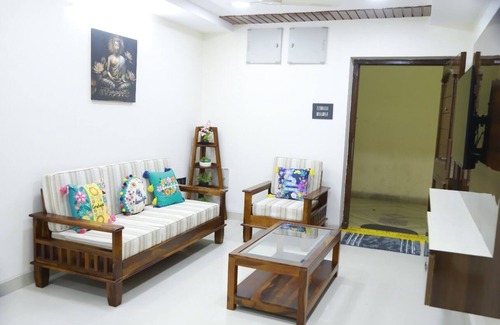 Hyderabad Apartamento | Peaceful Home Stay with A/C Gym and Swimming pool