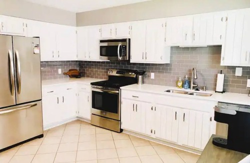 Crystal Lake Casa | Peaceful Home w/ private backyard