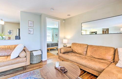 Ringwood Casa | Peaceful Home with Deck Family and Pet Friendly!