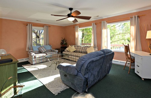 Columbus Casa | Peaceful Horse Country Home TIEC/FENCE and MTNS