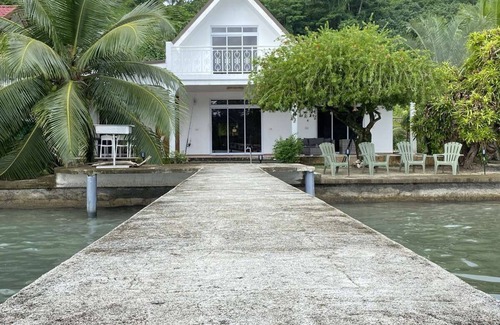 Teahupoo Casa | Peaceful house by the sea