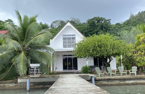 Teahupoo Casa | Peaceful house by the sea
