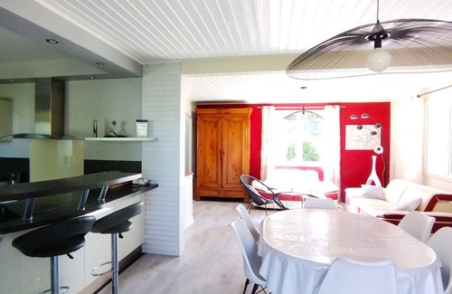Saint-Marc-sur-Mer Casa | Peaceful house and wooded garden