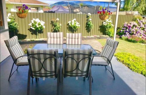 Motueka Casa | Peaceful House with Kids Playground