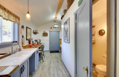 Bonners Ferry Casa | Peaceful Kootenai Cabin - Unplug in the Mtns!