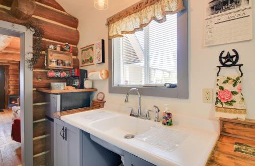 Bonners Ferry Casa | Peaceful Kootenai Cabin - Unplug in the Mtns!
