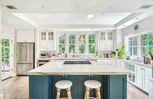 Austin Lake Estates Casa | Peaceful Lake Austin Oasis