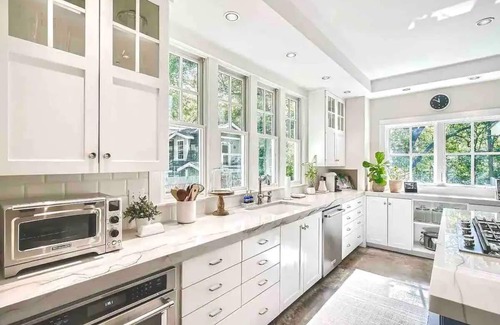 Austin Lake Estates Casa | Peaceful Lake Austin Oasis