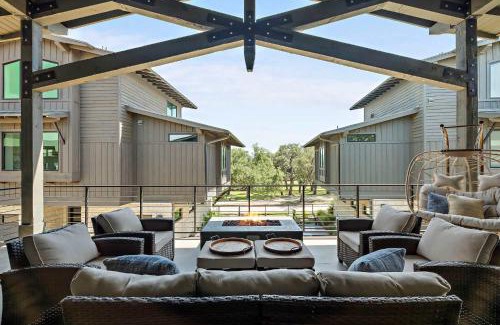 Spicewood Casa | Peaceful Lake Travis Getaway - 3BR Firepit BBQ