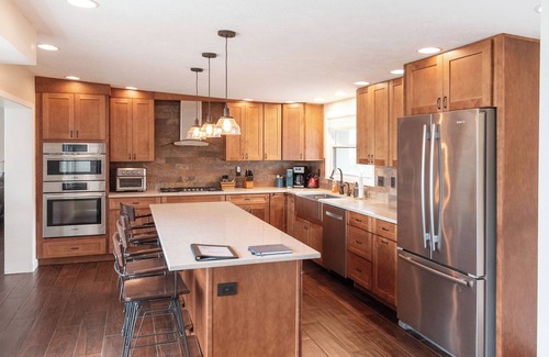 Bristol Casa | Peaceful Lakehouse Crystal Clear Water Views Family Fun