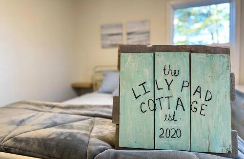 Chester Casa | Peaceful Lily Pad Cottage In Hubbards