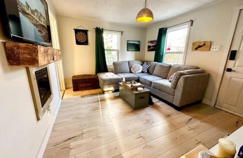 Chester Casa | Peaceful Lily Pad Cottage In Hubbards