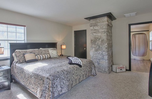 Mount Juliet Cabina | Peaceful lodge on a secluded farm