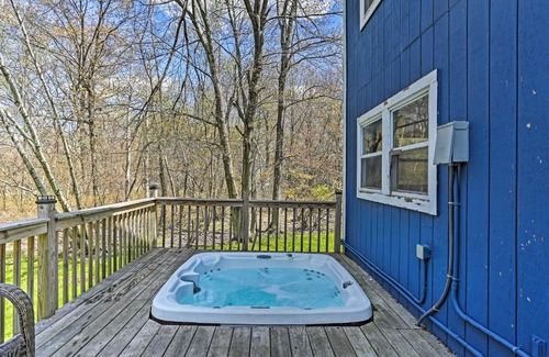 Long Pond Casa | Peaceful Long Pond Home with Private Hot Tub!