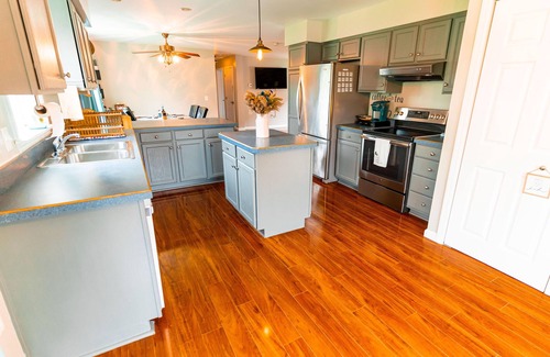Athens Casa | Peaceful, Low Toxin Haven