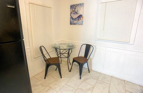 Trotwood Casa | Peaceful Luxury Newly Renovated 4 BR with Fire Pit
