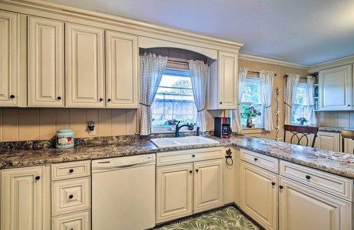 Bath Casa | Peaceful Maine Home w/ Patio: Ocean Inlet Getaway!