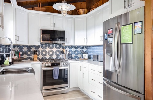 Hayesville Casa | Peaceful Mountain Retreat, Close to Everything, Hot Tub & EV Charger!