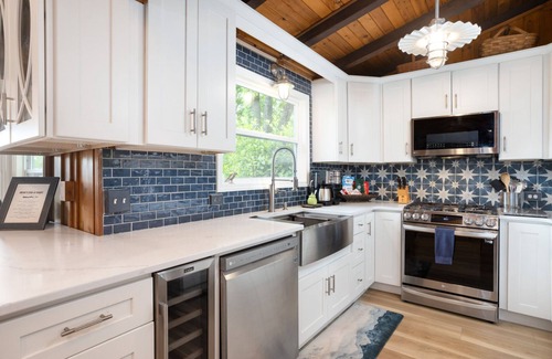 Hayesville Casa | Peaceful Mountain Retreat, Close to Everything, Hot Tub & EV Charger!