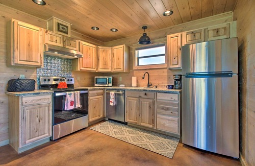 Livingston Cabina | Peaceful Mtn Retreat ~ 43 Mi to Yellowstone!
