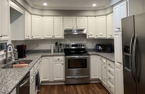 Jacksboro Casa | Peaceful Norris Lake retreat, yet close to the action -