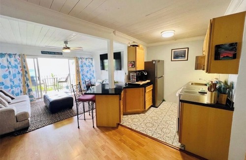 Maili Condominio | Peaceful, oceanfront,1-bedroom condo with AC, WiFi, on the west coast of Oahu.