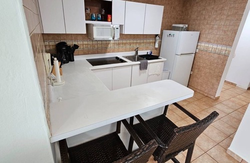 Playa Fortuna Apartamento | Peaceful oceanfront oasis at Costa Linda