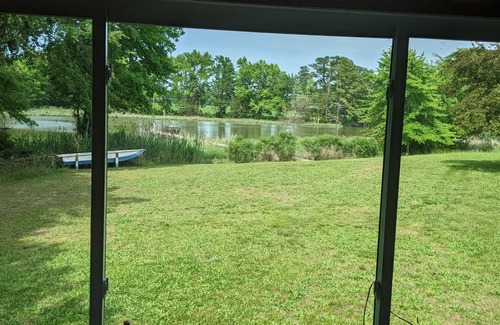 Sharps Casa | Peaceful on the Creek in the Northern Neck