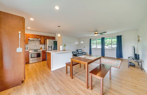 Kapoho Casa | Peaceful Pahoa Getaway w/Yard: 2 Mi to Ocean!