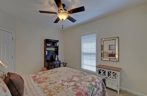 Hartwell Casa | Peaceful Paradise on Lake Hartwell - Sleeps 8