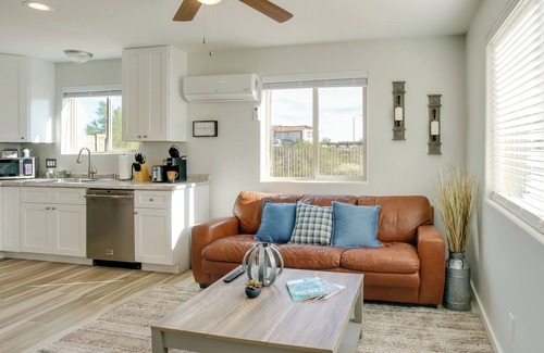 Ironwood Apartamento | ¡NUEVO! Phoenix Area Bungalow con parrilla y acceso a la piscina!