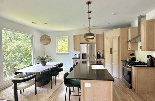Lancaster Casa | Peaceful place to recharge, within steps to Center Hill Lake!