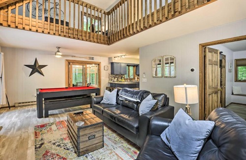 Pocono Pines Casa | Peaceful Poconos Hideaway Grill and Fire Pit!