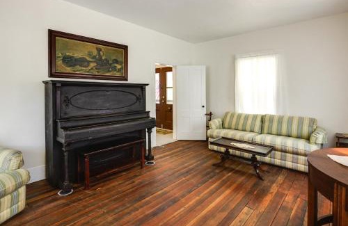 Pomona Park Casa | Peaceful Pomona Park Home 1 Mi to Lake Broward!