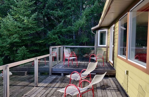 Salt Spring Island Casa | Peaceful, Private, South Facing Sanctuary