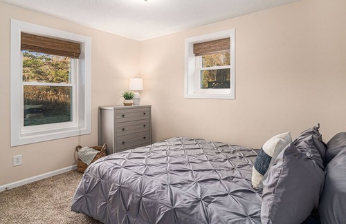 Hickory Corners Casa | Peaceful & Private Lake House with Amazing Sunsets