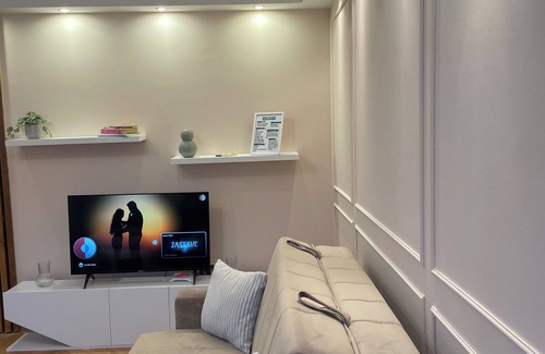 Zvezdara Apartamento | Peaceful-private-warm-bright
