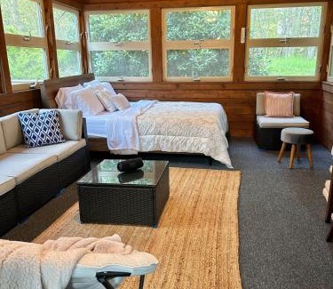 Tobyhanna Casa | Peaceful retreat 11 min from Kalahari and all major attraction