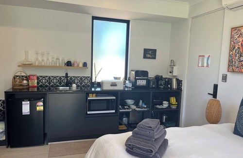 Eagle Bay Cama Y Desayuno | Peaceful retreat nestled in the bush and walking distance to eagle bay beach
