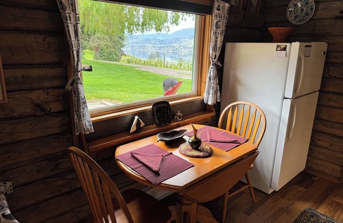 Okanagan-Similkameen Cabaña | Peaceful, romantic hideaway surrounded by vineyards.