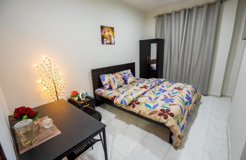 Mussafah Casa | Peaceful Room for Family or Couples